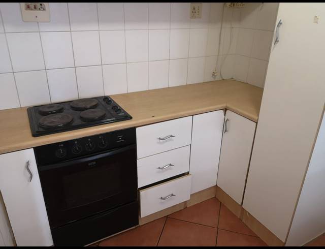 2 BEDROOM APARTMENT TO LET IN PELHAM